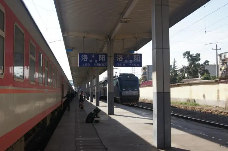 義烏市到洛陽(yáng)物流專(zhuān)線-物流專(zhuān)線天天發(fā)車(chē)「不隨意加價(jià)」